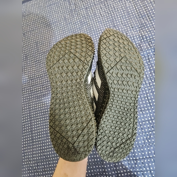 ADIDAS 4DFWD GREY ALMOST PINK - Picture 10 of 10